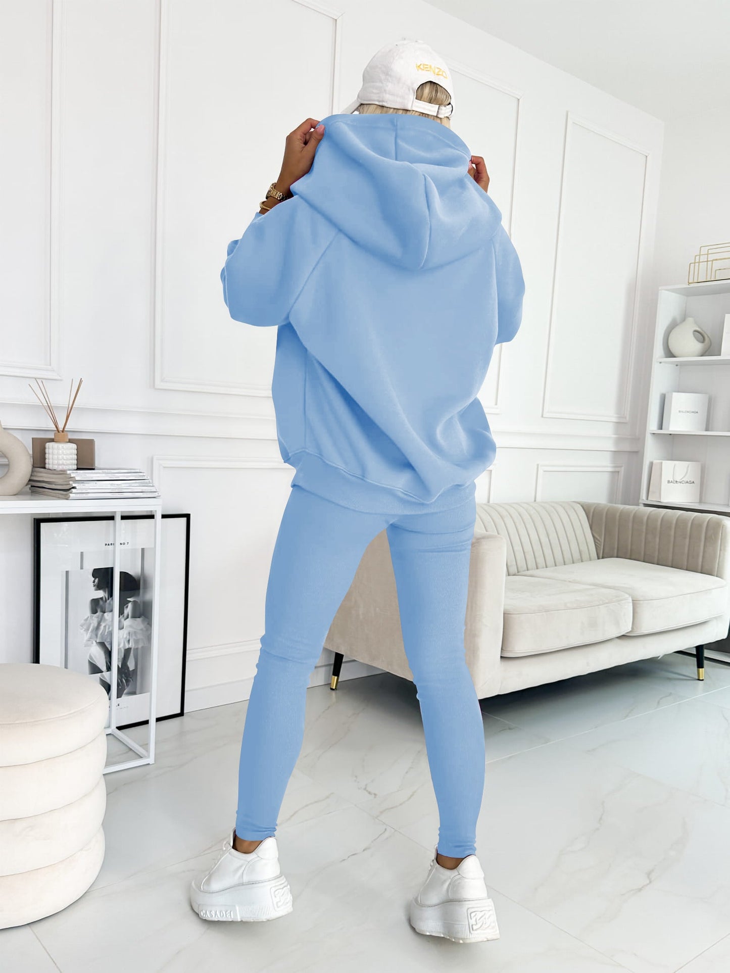 Einfarbig Entspannter und gemütlicher Sweatshirt-Anzug mit Kapuze