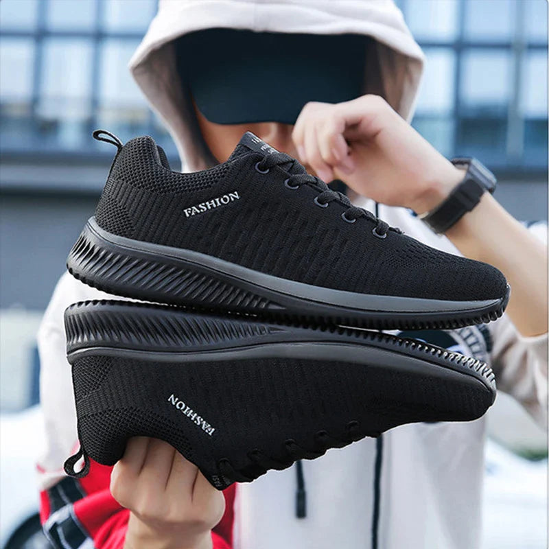 Robuste und bequeme Herrenschuhe für den aktiven Lebensstil