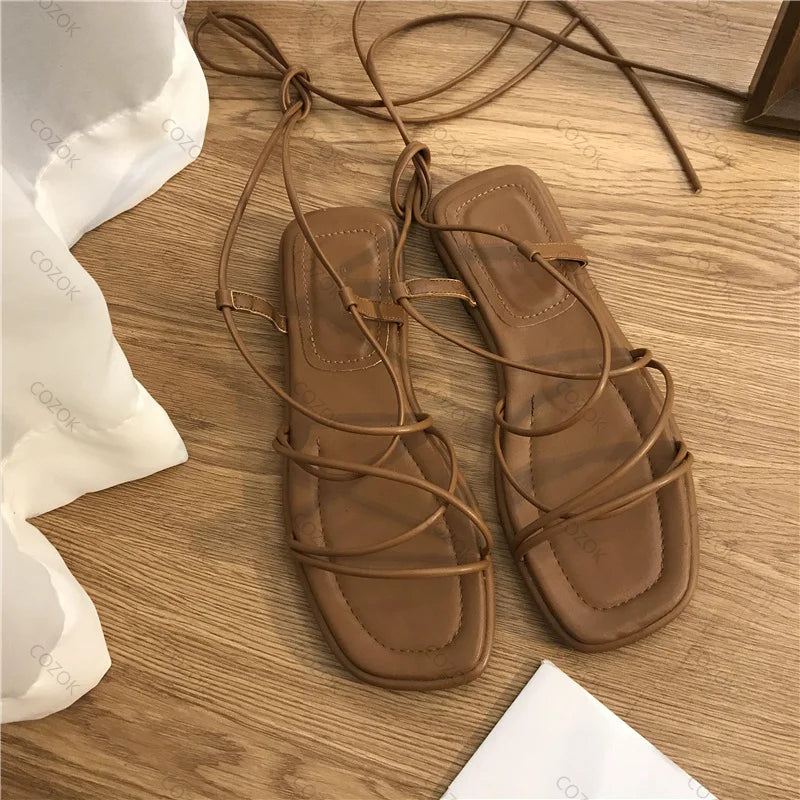 Damen Leder Quadratische Zehe Knöchelriemen Sommer Schnürsandalen