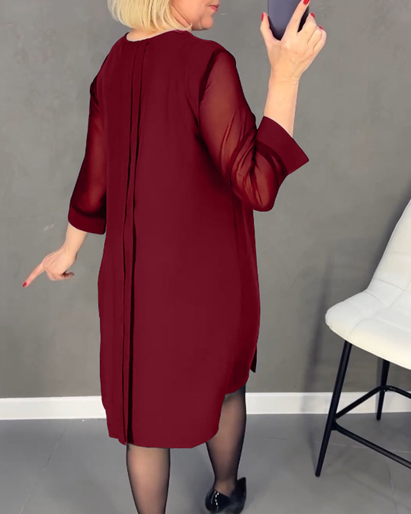 Hanna™ Plisseekleid aus unifarbenem Patchwork-Mesh