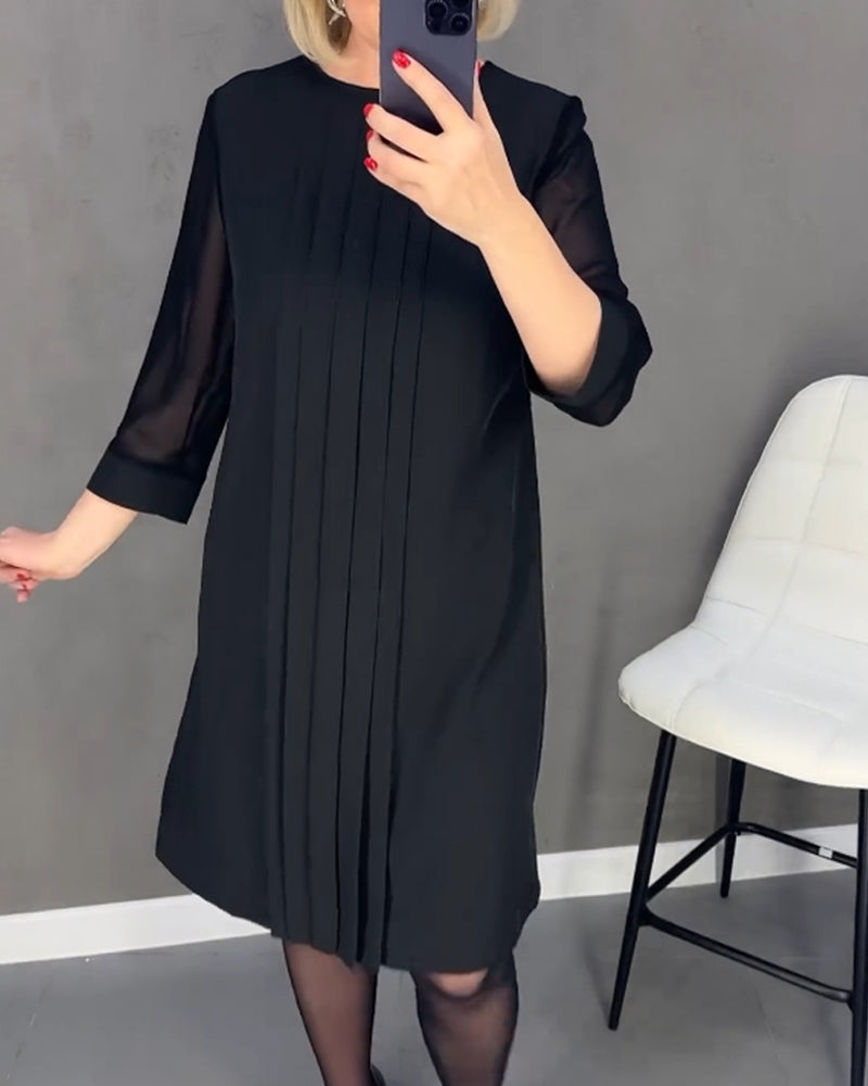 Hanna™ Plisseekleid aus unifarbenem Patchwork-Mesh