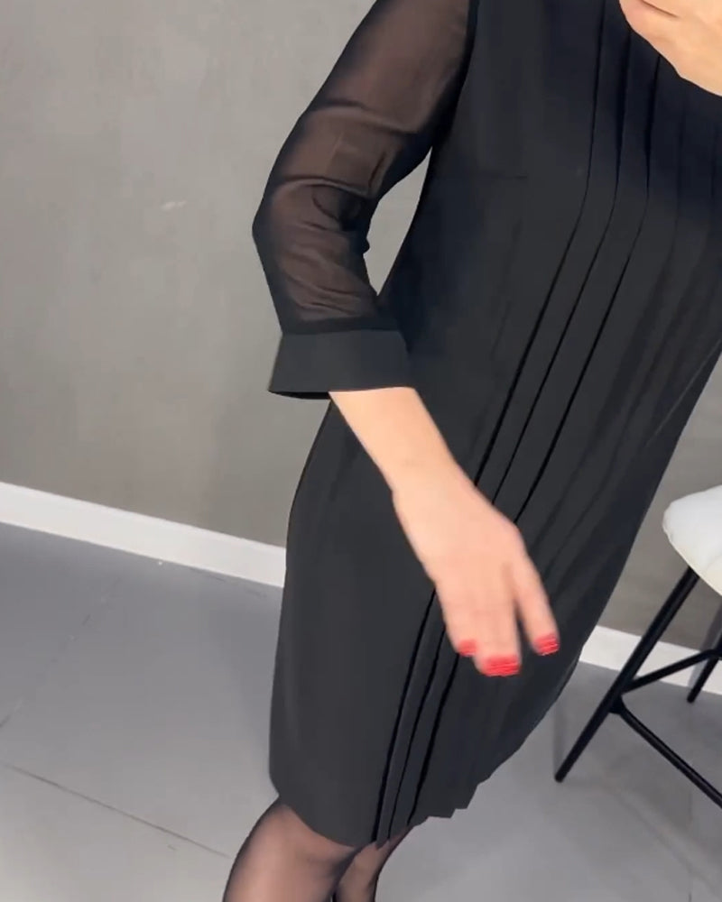 Hanna™ Plisseekleid aus unifarbenem Patchwork-Mesh