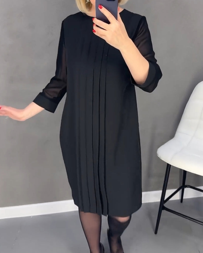 Hanna™ Plisseekleid aus unifarbenem Patchwork-Mesh