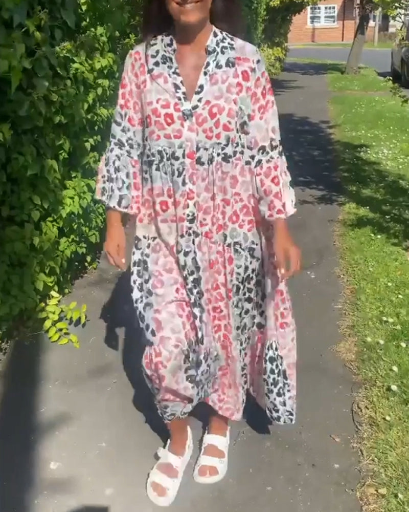 Lani Freizeitkleid mit V-Ausschnitt und Rüschen