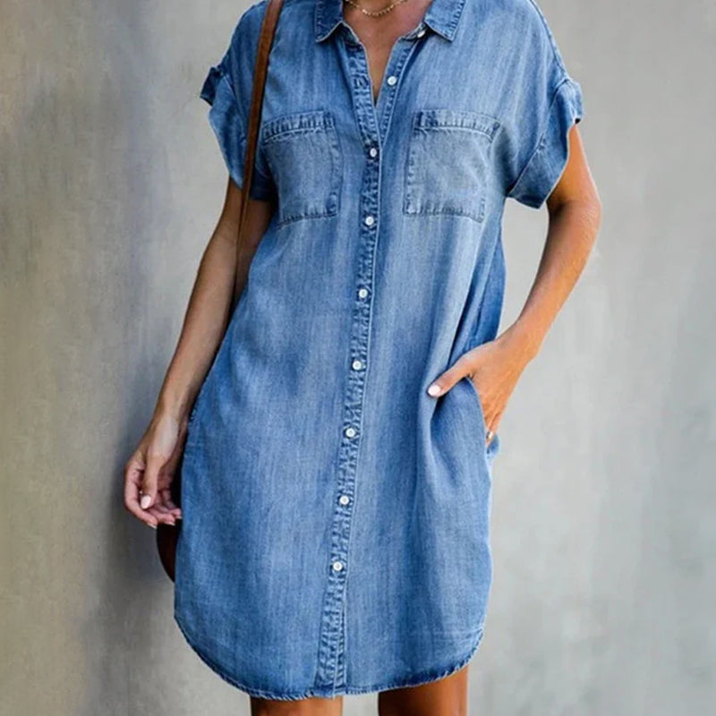 Denim-Kleid mit kurzen Ärmeln