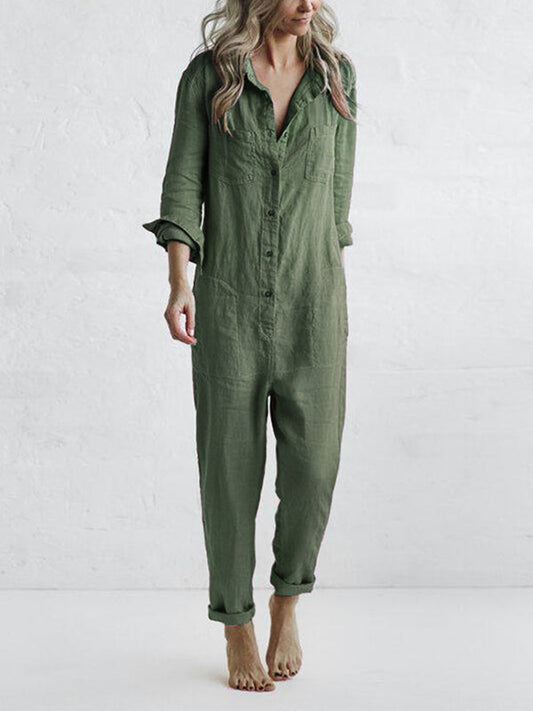 Einteiliger Jumpsuit mit langen Ärmeln und halbem Knopf vorne