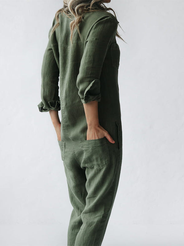 Einteiliger Jumpsuit mit langen Ärmeln und halbem Knopf vorne