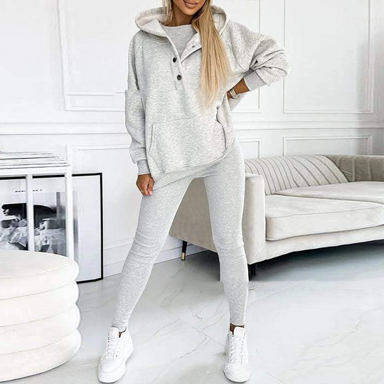 Stylisches Uni-Set mit Kapuzenpullover