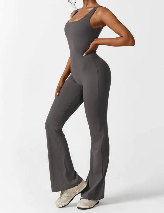 FLO | V-BACK FLARED JUMPSUIT - Flozina