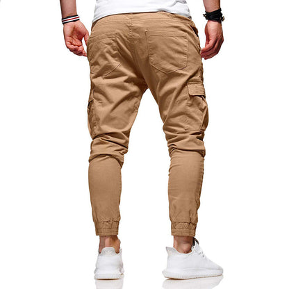 Cargohose mit mehreren Taschen und Kordelzug