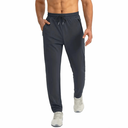 Bequem geschnittene Jogginghose mit sportlichem Look