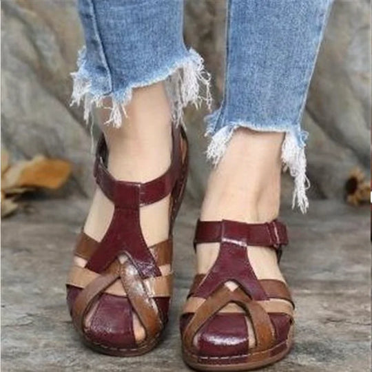Frauen - Flache Sandalen im Vintage-Stil - Sommer