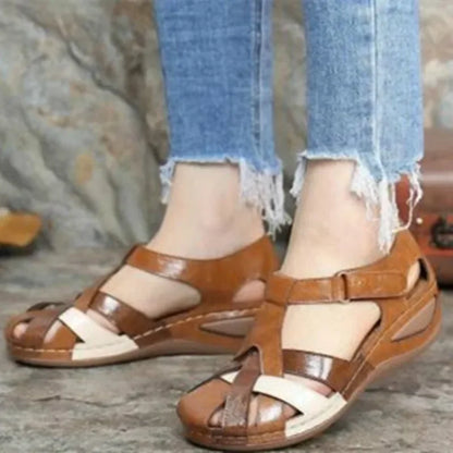 Frauen - Flache Sandalen im Vintage-Stil - Sommer