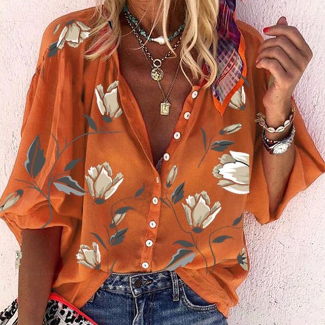 Sommerblusen für Frauen mit fröhlichen Prints