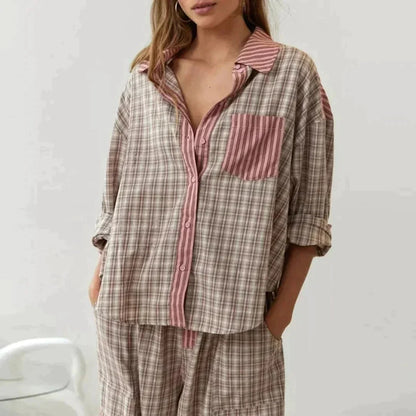 Locker-bequemes Streifen-Pyjama-Set für Frauen